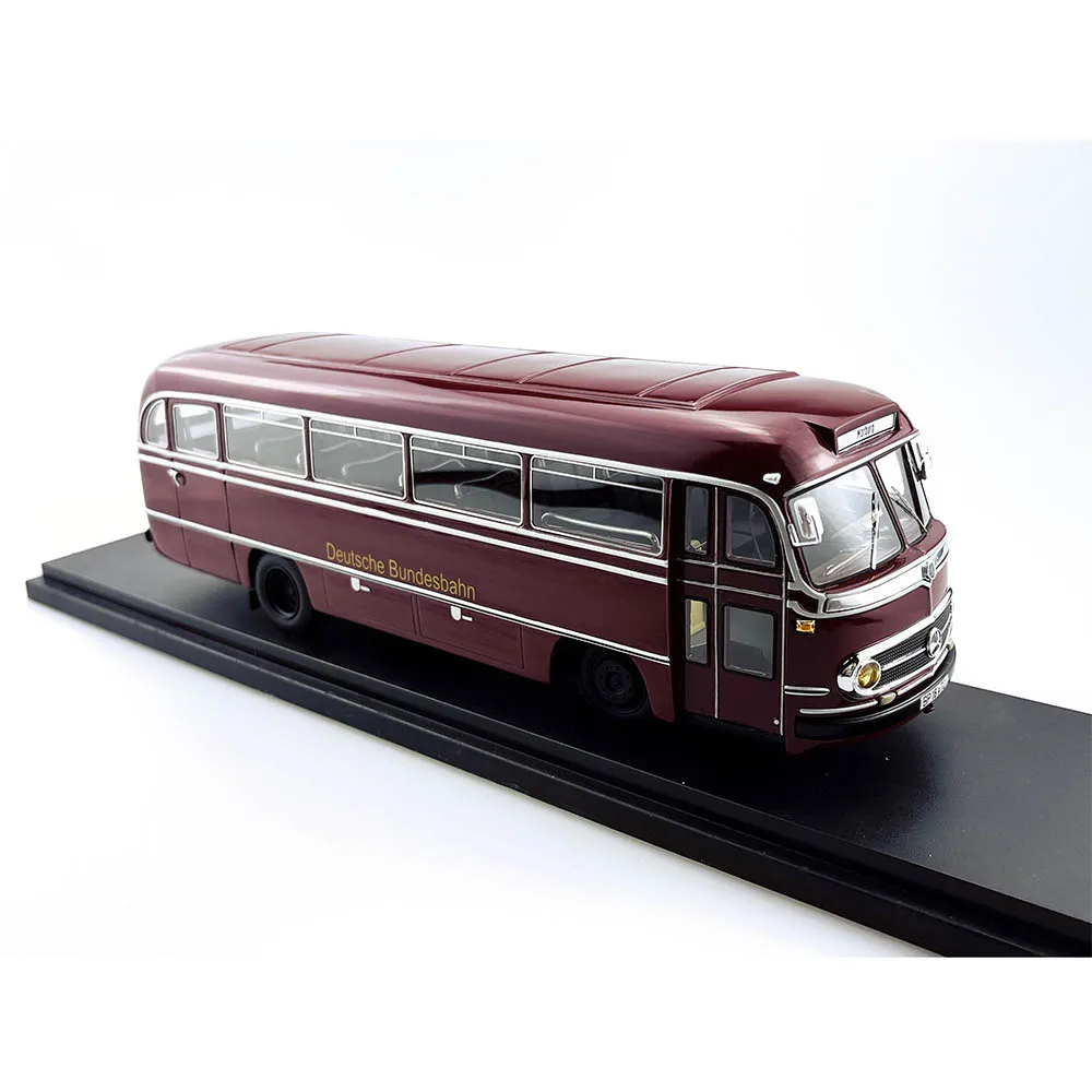 1/32 Bus Model O321H Simulation Resin Bus Model Collection Gift