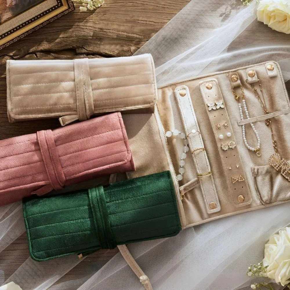 New High Quality Practical Velvet Travel Jewelry Bag with Buckle Portable Jewelry Roll Bag Foldable Storage Display Pouch