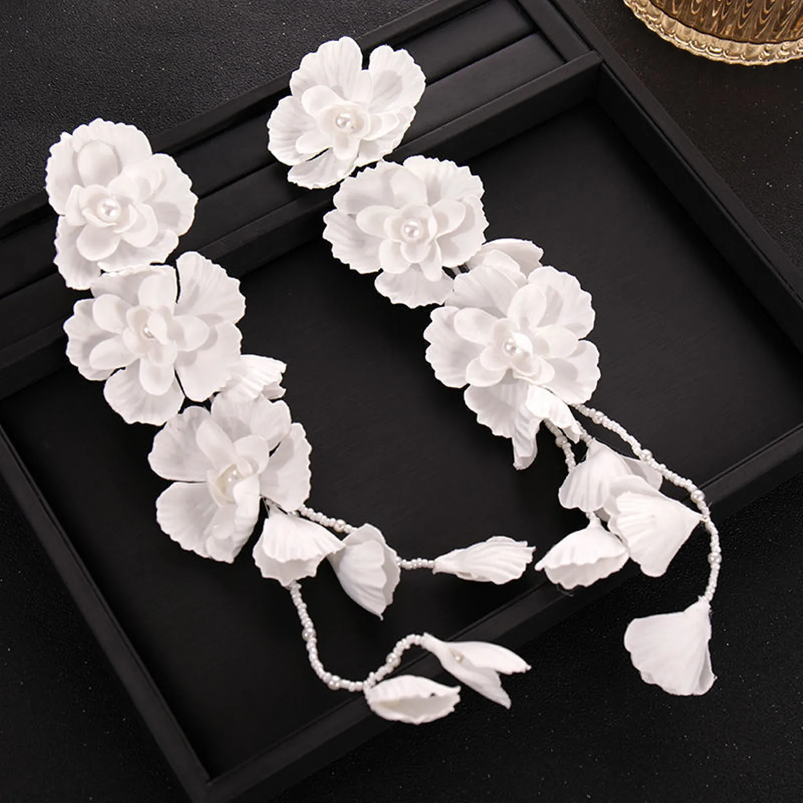 Handmade White Flower Bridal Earrings Wedding Jewelry Women Korean Bridal Wedding Banquet Headband Earring Party Accessory