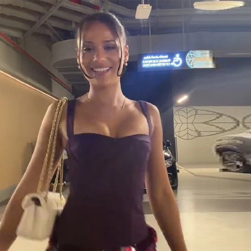 Frauen Sexy Low Neck Eng Anliegende Träger Hot Girl Top Reine Farbe Zurück Zipper Datum Party Club Kleidung 2026 neue Casual Kleidung