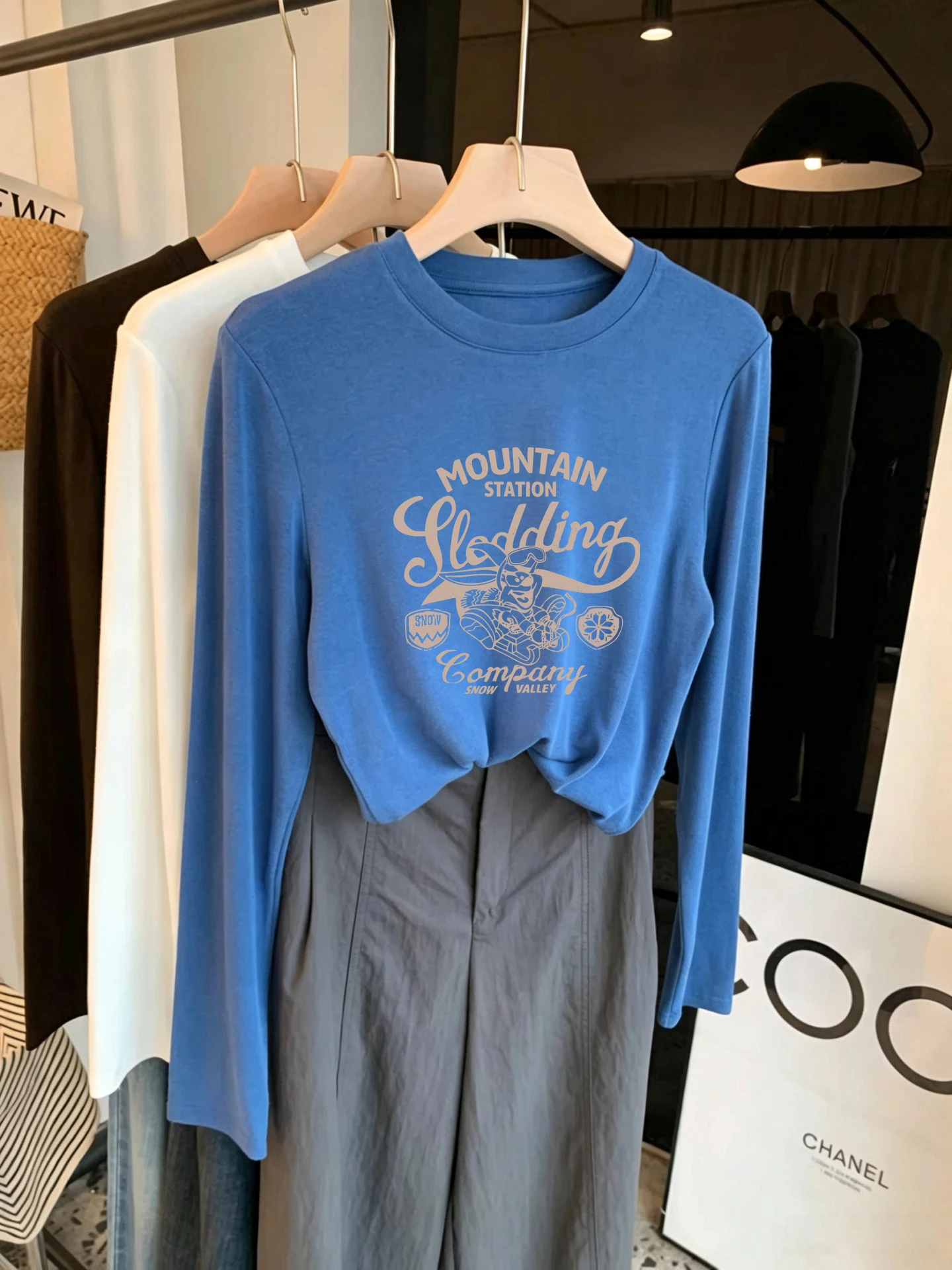 Fashionable Long Sleeve T-Shirt Women's Korean Style Vintage Print Soft Base Shirt Versatile Top Commute Style Straight Cut