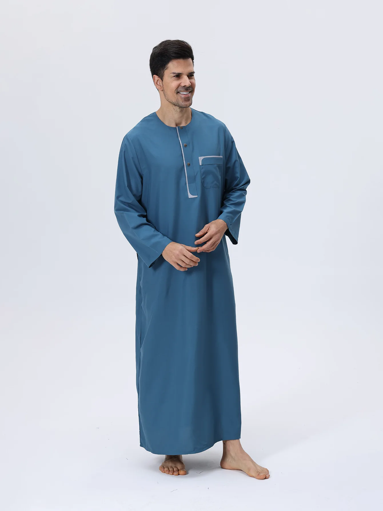 

Men's 2026 Loose Muslim Robes Ethnic Round Collar Robes Arab Style Middle East Thobe Clothing Jubba Men Vintage All Seasons Arab