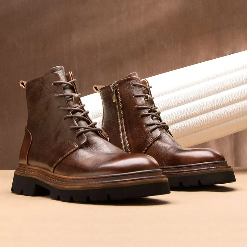 Botas clásicas de cuero genuino para hombre, Zapatos altos de suela gruesa, botas de caballero a la moda, botas de trabajo para exteriores, novedad de 2024