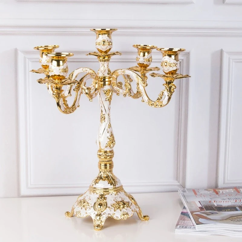 

Luxury Metal Candle Holder Gold Wedding Candle Holders Elegant Home Decorative Ornaments Center Pieces Table Things for Bedroom