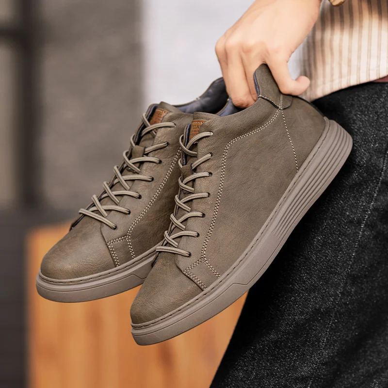 37-47 사이즈 남성용 보온 가죽 신발, 운동화, 캐주얼 신발, 패셔너블한 스타일, 하이킹 및 야외 활동에 적합