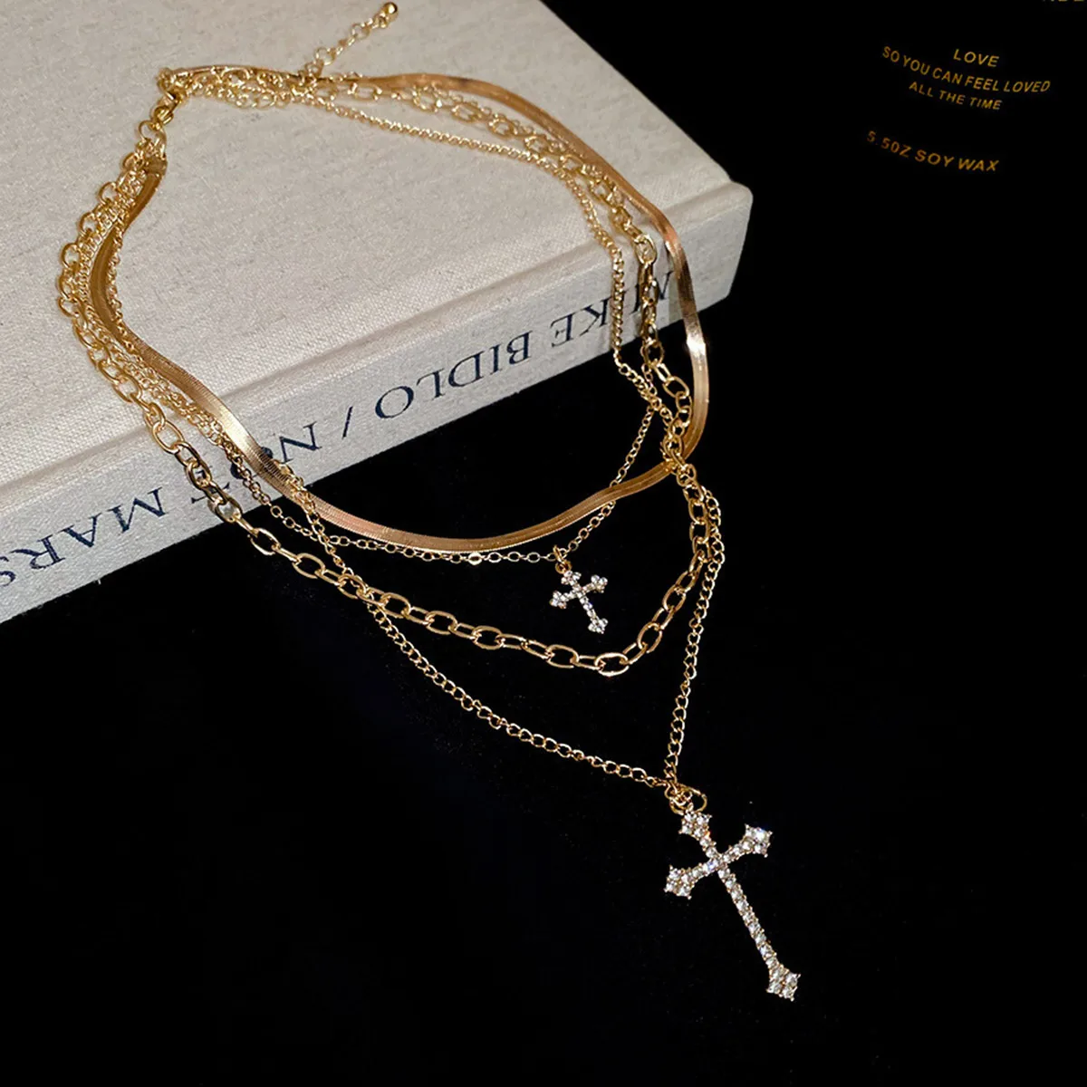 Women's Fashion 4-Layer Cross Pendant Necklace Zinc Alloy Chain Casual Style Jewelry for All Seasons Perfect Gift for Women