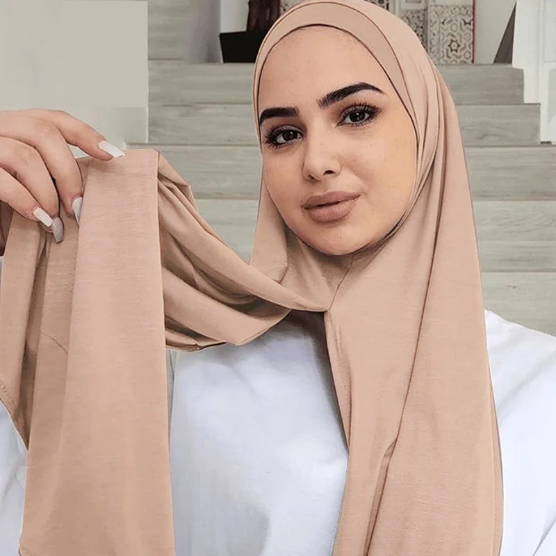 Sciarpa istantanea Hijab modale in jersey solido per donna Cofano musulmano Scialli Hijab da donna Involucri lunghi Fascia islamica etnica 170 * 85 cm