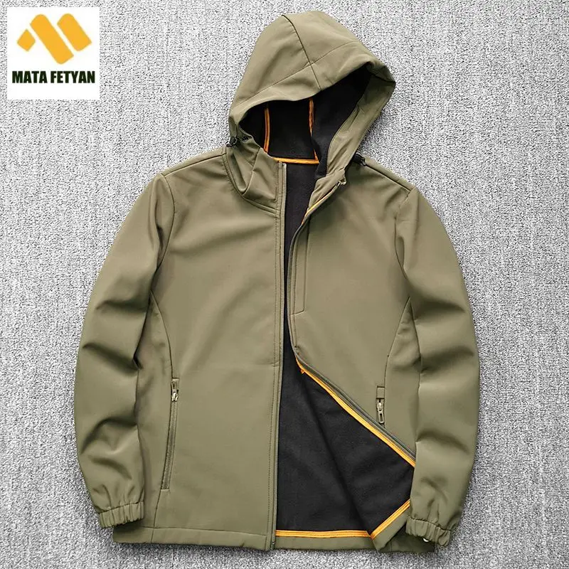 

Outdoor Soft Shell Jacket Men's Fleece Jackets Travel Windproof Waterproof Warm Camping hooded coat