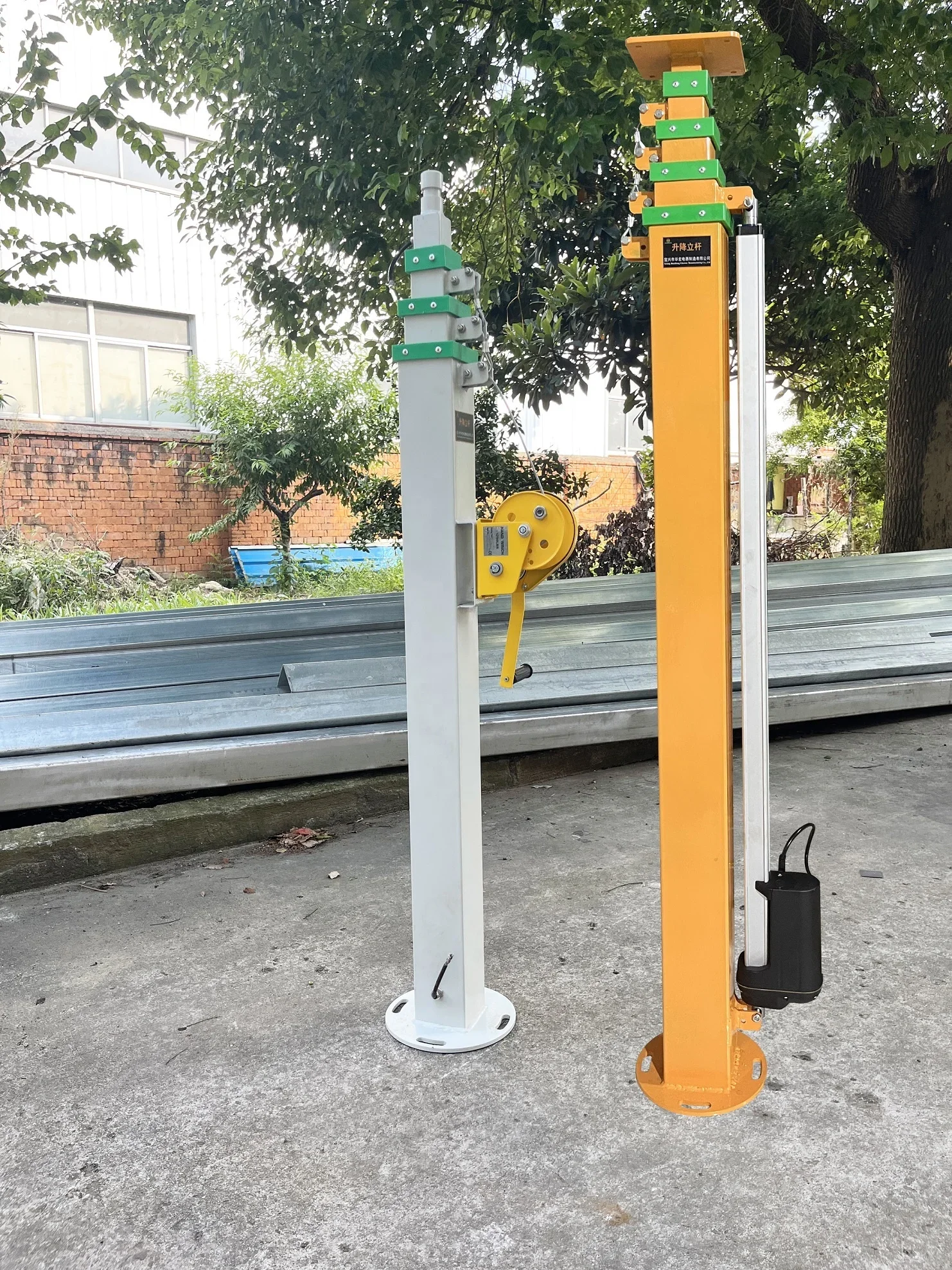 Portable 50Kg Steel Self Propelled Vertical Galvanize And Powder Coat  Electric Mast Lift