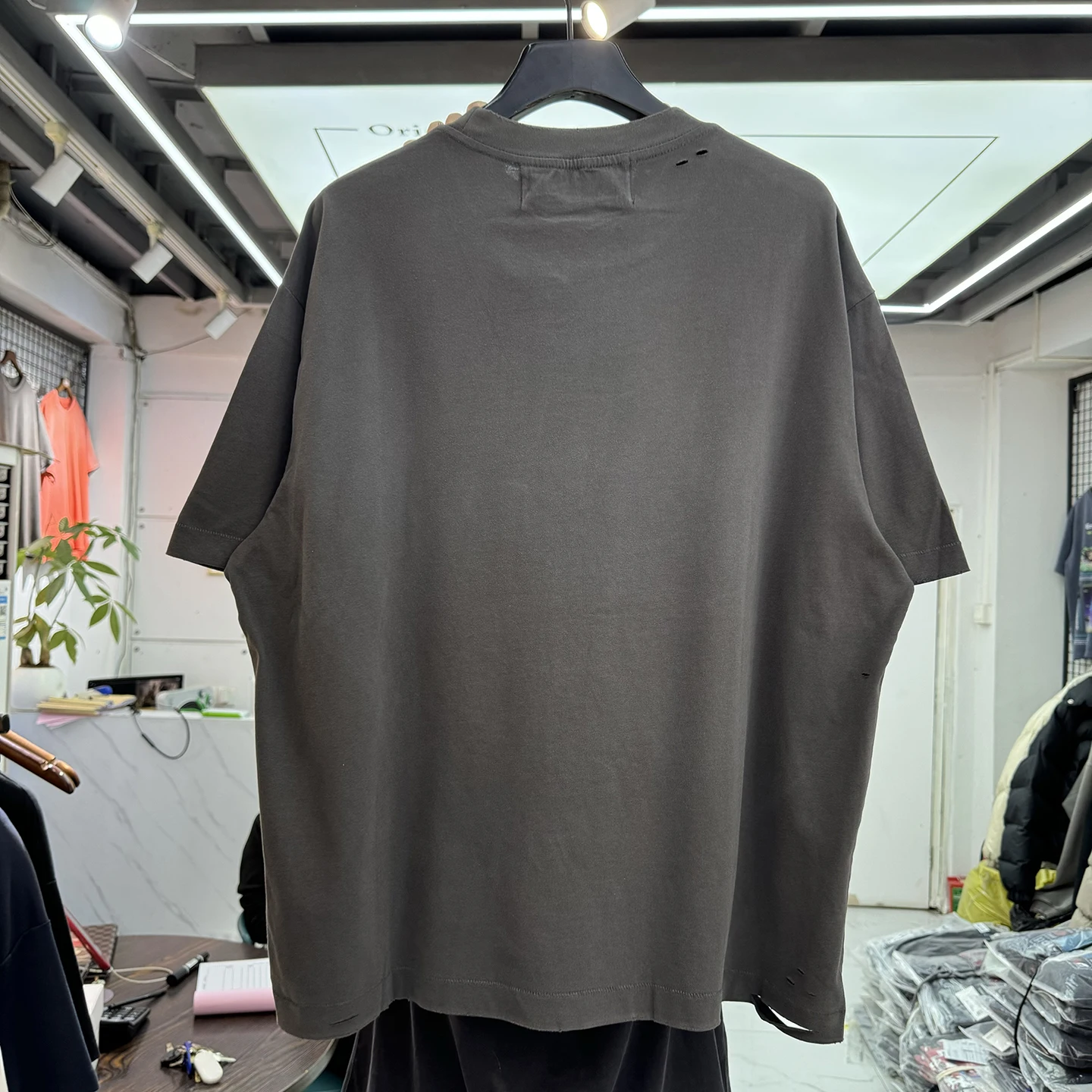 Retro Worn Short Sleeve T-Shirt Unisex Loose Hole Couple's Top Fashionable Cotton round Neck Print Sweatshirt for Men And Women