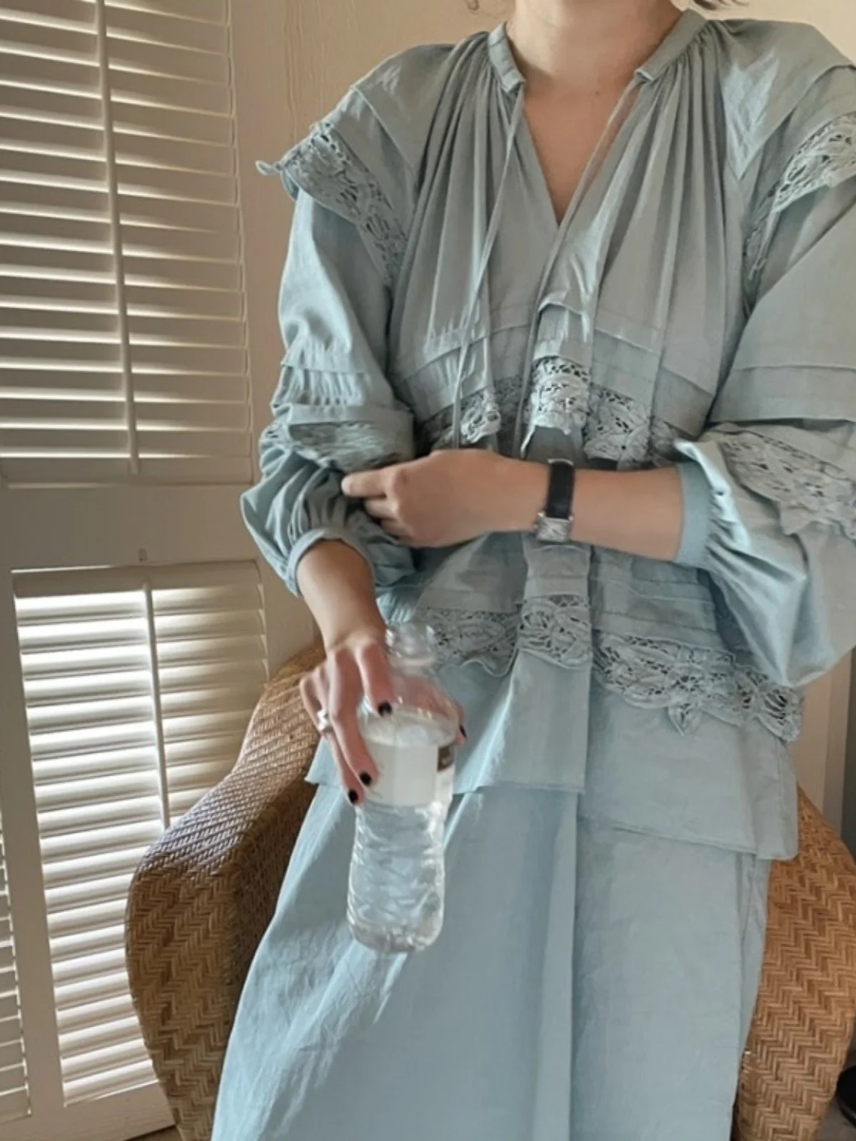 

Loose Korean Sle Women's Dr Lace Lantern Sve Patchwork Design Long Sve Princ Skirt V-ne A-line Silhouette