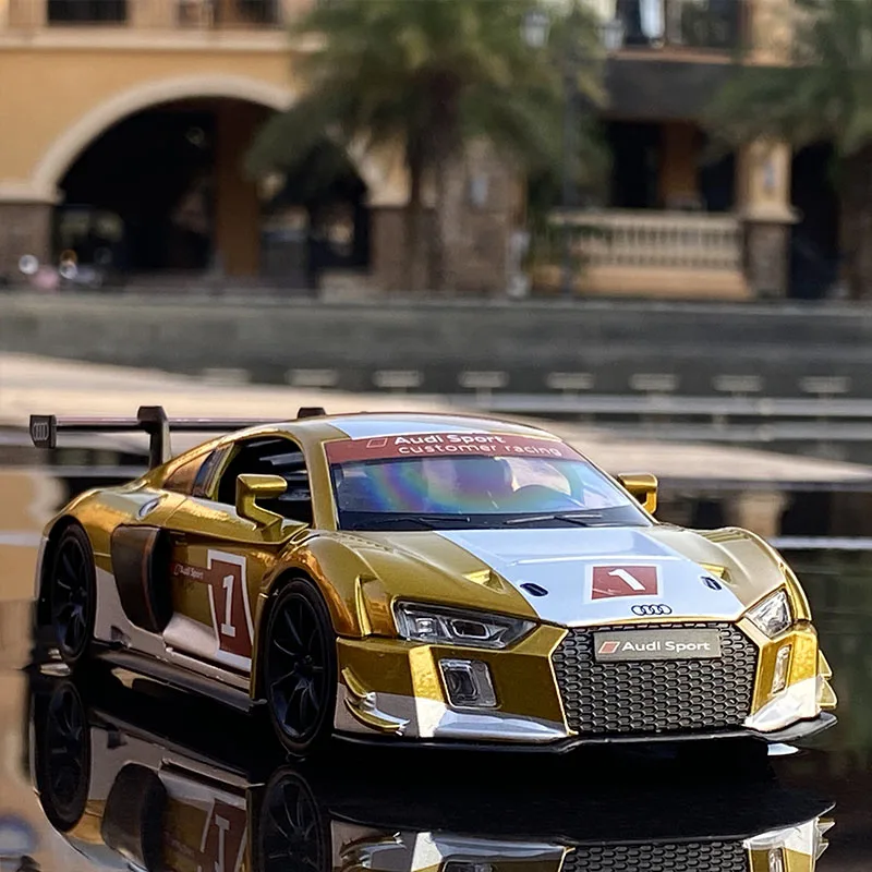 1:32 AUDI R8 Le Mans Alloy Racing Car Model Diecast & Toy Vehicles Metal Toy Car Model Sound and Light Collection Toy Gift