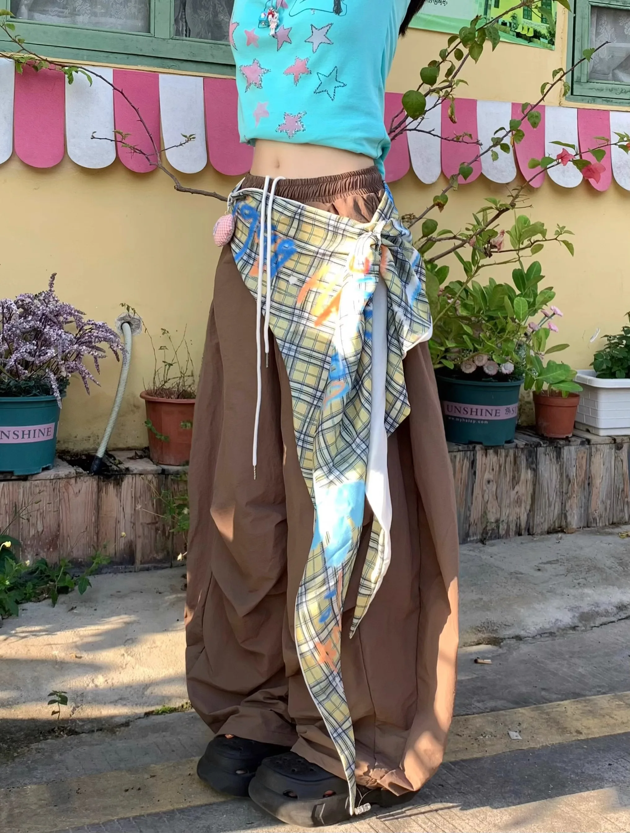 여성 여름 하이 웨이스트 루즈 워크 팬츠 독특한 스플라이싱 디자인의 매운 소녀 스타일 낙하산 바지