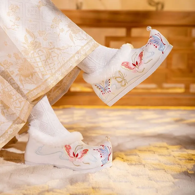 Large Size 41# Hanfu Shoes Women Chinese Ancient Embroidery Shoes Winter Warm Fluff White Pink Hanfu Shoes Plus Size 34-41#