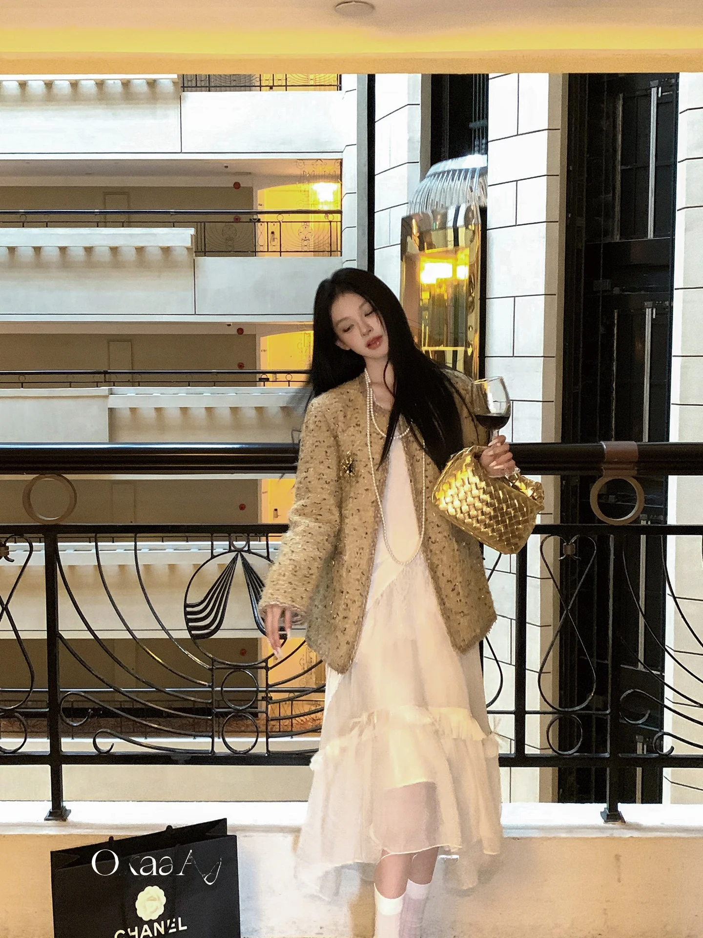 

Юбка макси с асимметричным дизайном и оборками, из хлопково-полиэстеровой смеси, с высокой талией, в корейском стиле, для ранней осени, нежная и элегантная.