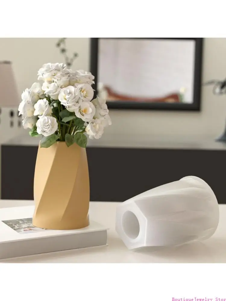 E1PE Sturdy Silicone Mould For Crafting Elegant Twisted Vase Accessory With Various Casting Materials Like Resin