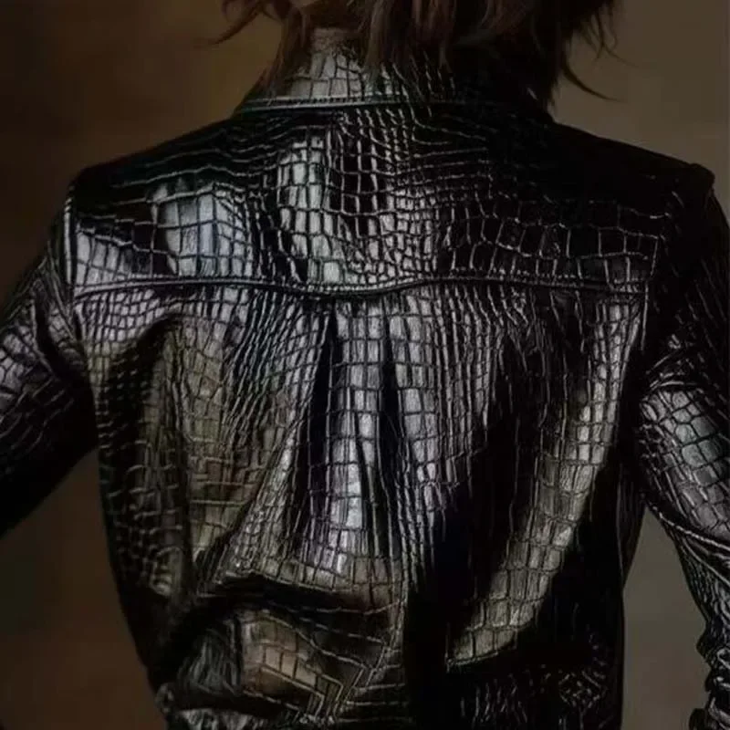 Cardigan noir à boutons en peau de serpent pour femmes, haut à col rabattu, élégant, à la mode, manches longues, brillant, rétro, Streetwear