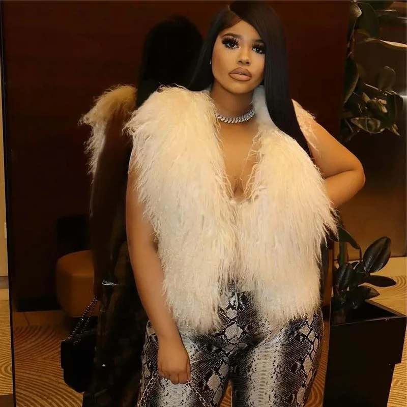 2025 Primavera/Novedad de verano Chaleco de piel de imitación de oveja de playa Sexy grande espalda abierta cuello colgante Top de piel mongol abrigo de piel sintética