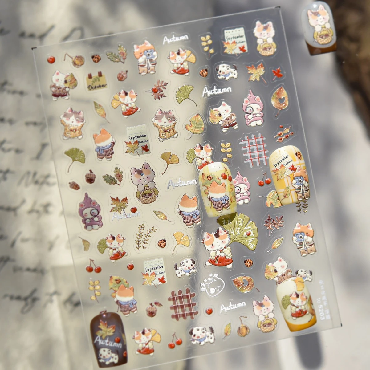 สติกเกอร์ตกแต่งเล็บลายใบแปะก๊วยใบเมเปิ้ลหน่อไม้สนน่ารักแมวน้อยเต่าทองผลเชอร์รี่ฤดูใบไม้ร่วงสุนัขลายใบไม้ร่วงสำหรับทำเล็บ