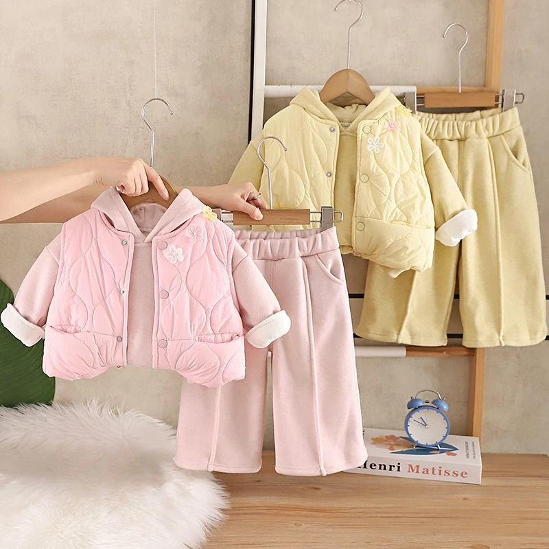 2026 Girls Winter Set 2026 New Baby Winter Clothes Kids Fleece Thick Vest Three Piece Set Trendy Fashion