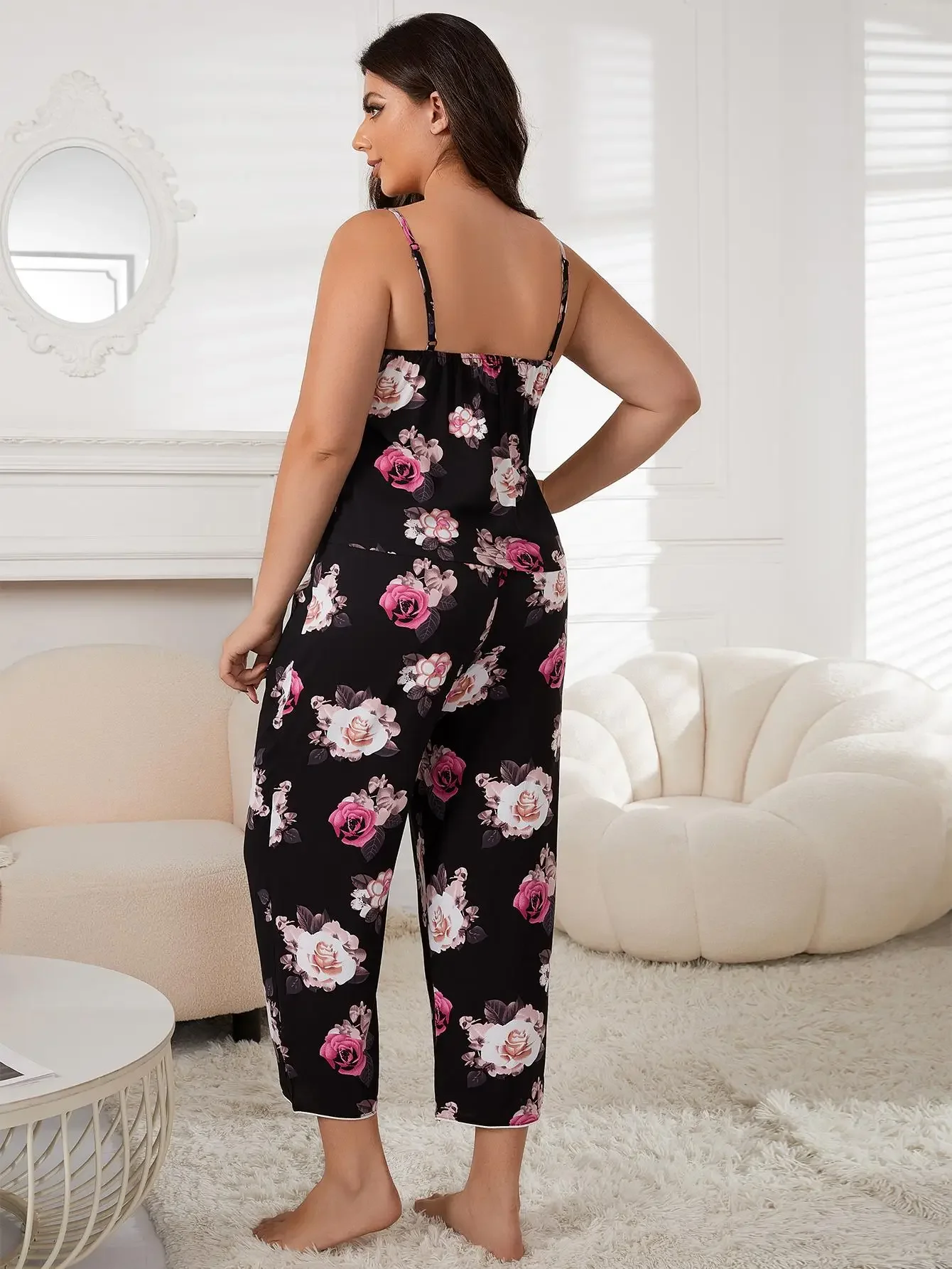 Plus Size V Neck Women Pajama Set Sleeveless Floral Top&Elastic Waist Drawstring Capri Pants Female 2 Piece Sleepwear Nightwear