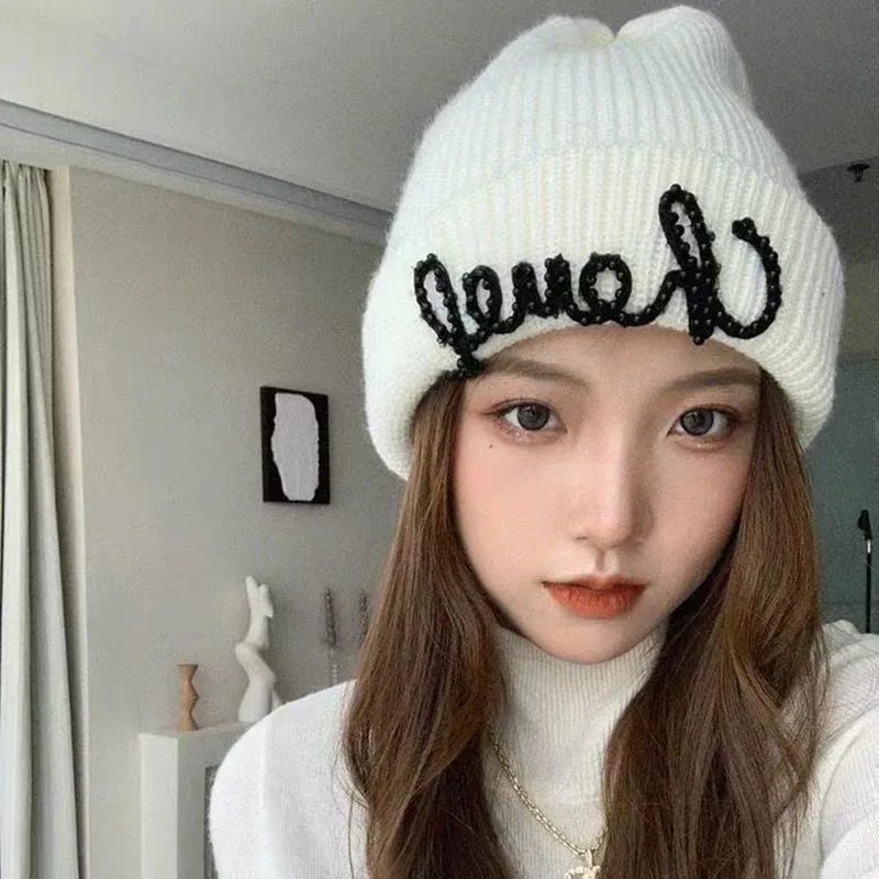 قبعة اللؤلؤ أرنب الشعر الدافئة متماسكة قبعة المرأة المألوف الشتاء الباردة قبعة زيادة وإطالة مزدوجة مطوية حواف قبعة