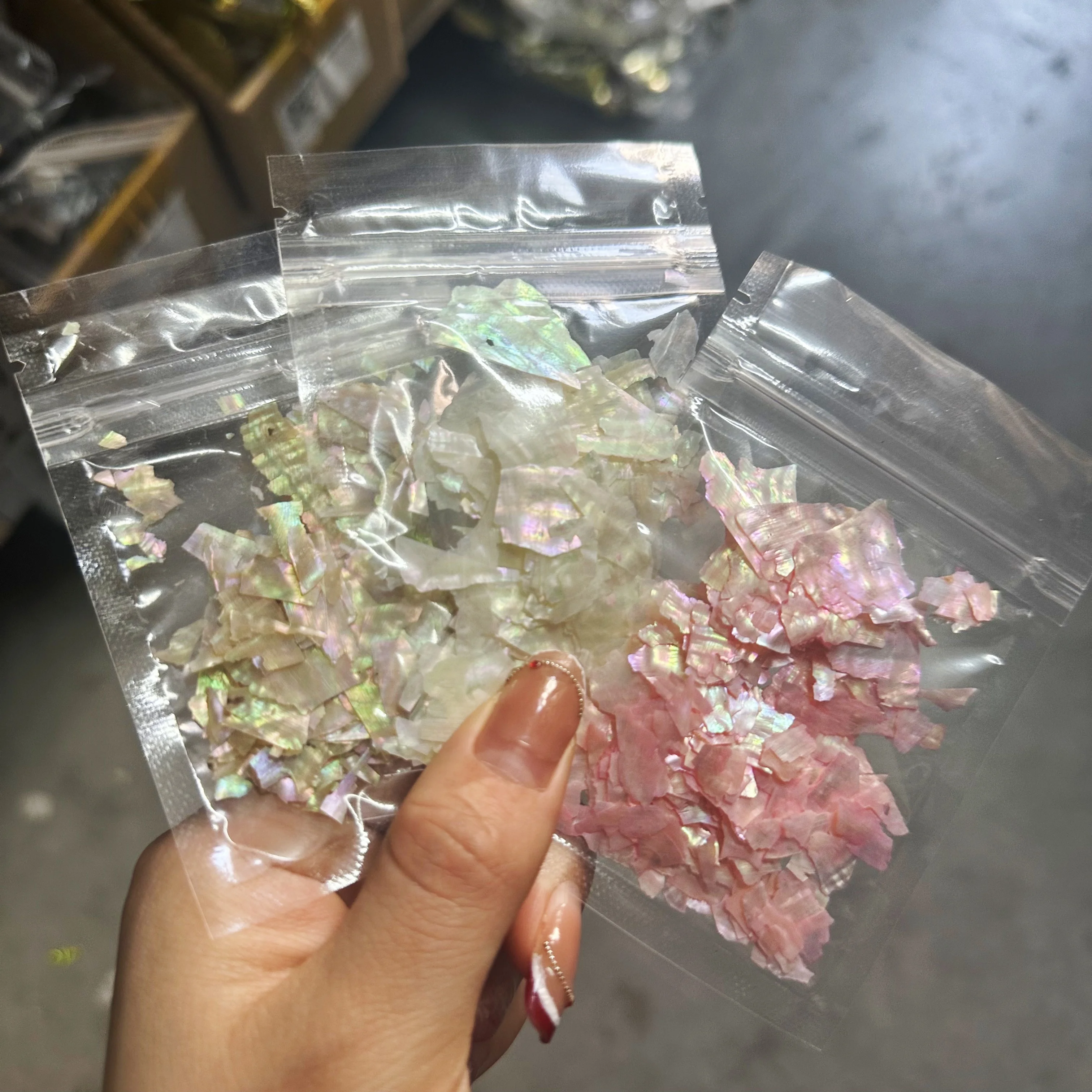 1Bag Irregular Nail Art Abalone Seashell Flakes Aurora Natural Pearl Abalone Sea Shell Sequins Holographic Mirror Nail Glitter