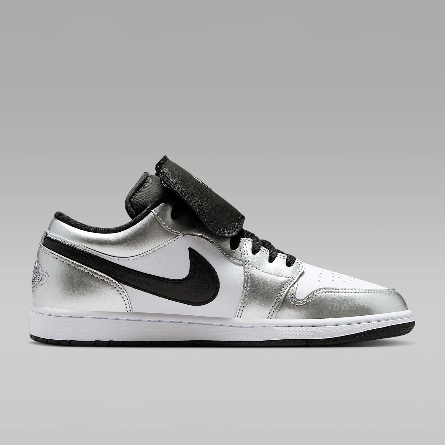 Nike Authentic Air Jordan 1 Low SE Men's Sneaker IR2278-100 - view 4