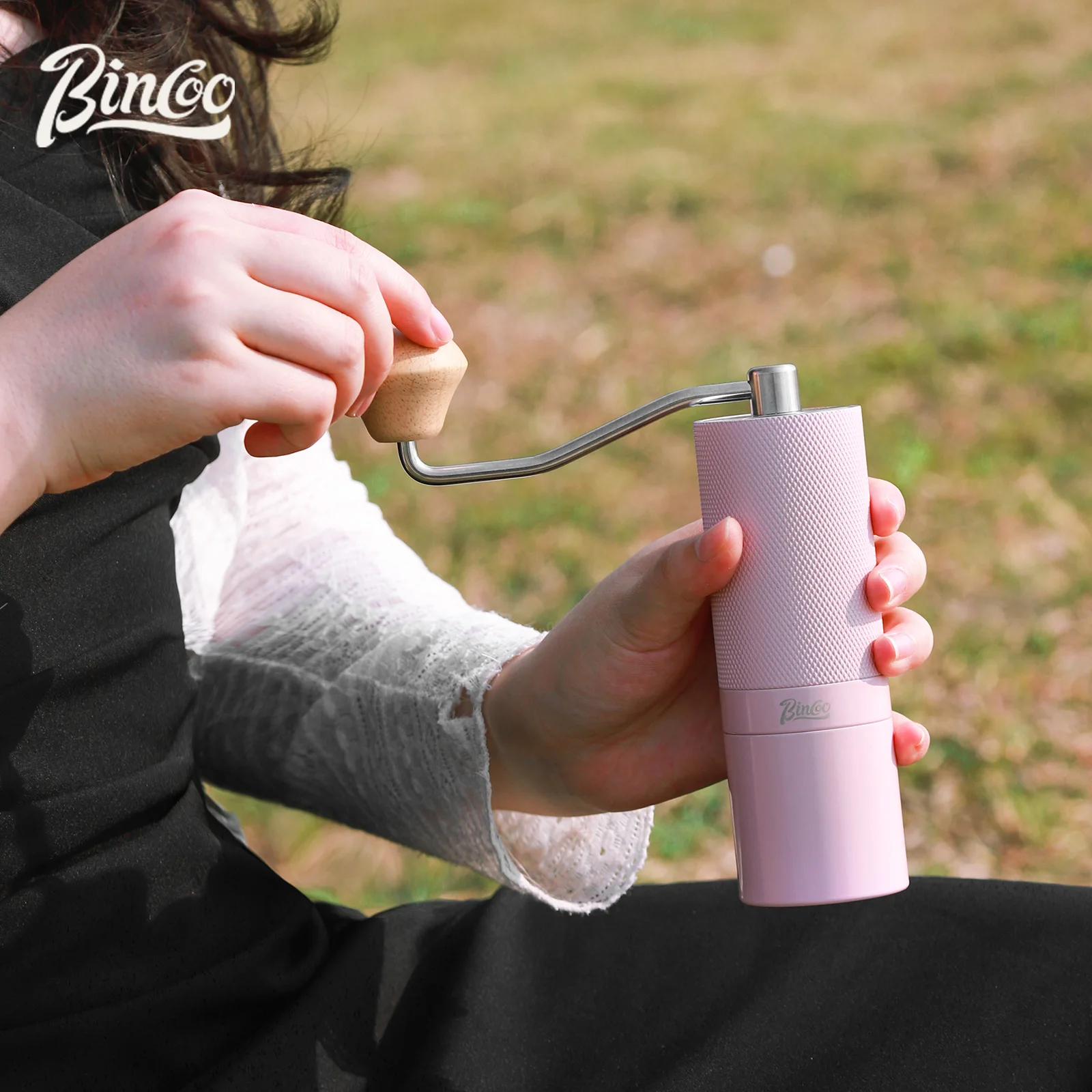 Ręczny młynek do kawy Bincoo D – Burr Hand Grinder recenzja i cena