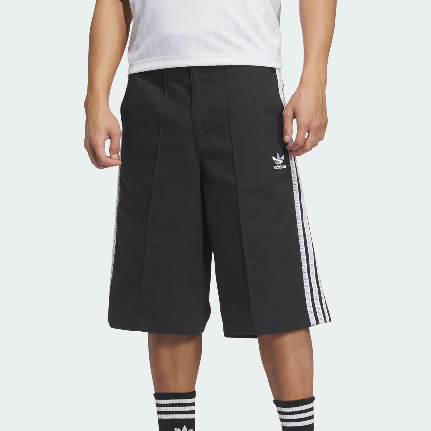 

Adidas Originals Mens Classic Sports Straight Leg Breathable Shorts KB5429