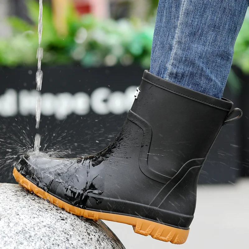 

Men's Rain Boots Casual Mid-tube Shoes Outdoor Fashionable Rubber Shoes Comfortable Non-slip Water Boots Fishing Warm Rain Boots