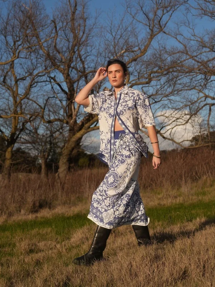

Susan Australian Cotton Linen Blue White Floral Vine Print Shirt Half Skirt Set Women's Fashion Spring Collection Two-Piece Suit