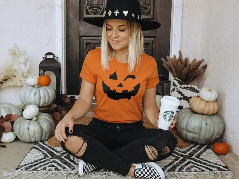 Women Cute Halloween Winking Pumpkin Face Graphic T Shirts Girls Halloween Orange High Quality Cotton Shirt Trick or Treat Tops