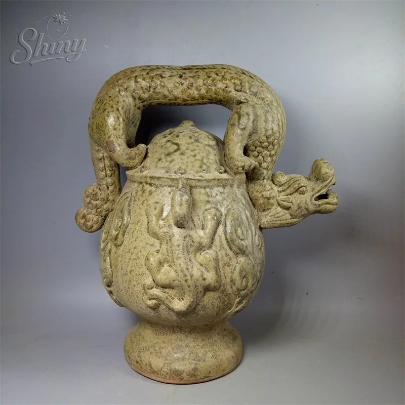 Song Dynasty Yue Kiln Celadon Imitation Ancient Ceramic Dragon-Headed Engraved Reverse-Flowing