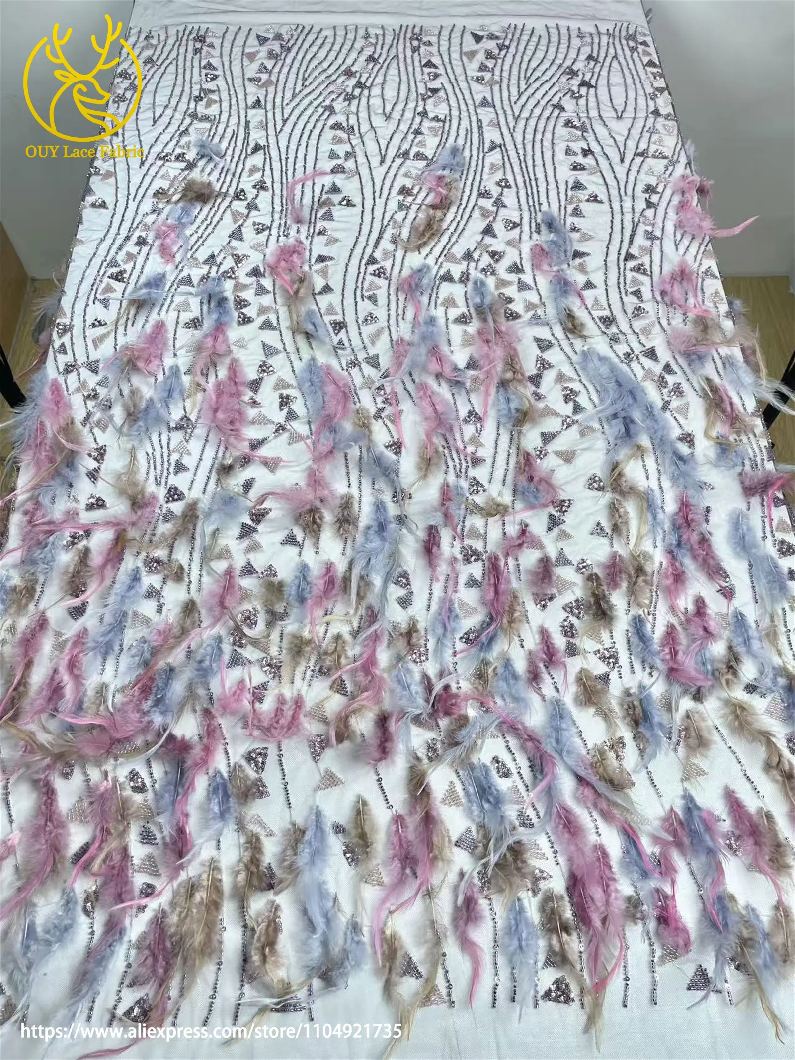 فاخر الأفريقي ثلاثية الأبعاد ريشة الدانتيل والتطريز 2025 جودة عالية الفرنسية النيجيري مطرز الترتر أقمشة الدانتيل فساتين الزفاف النسائية