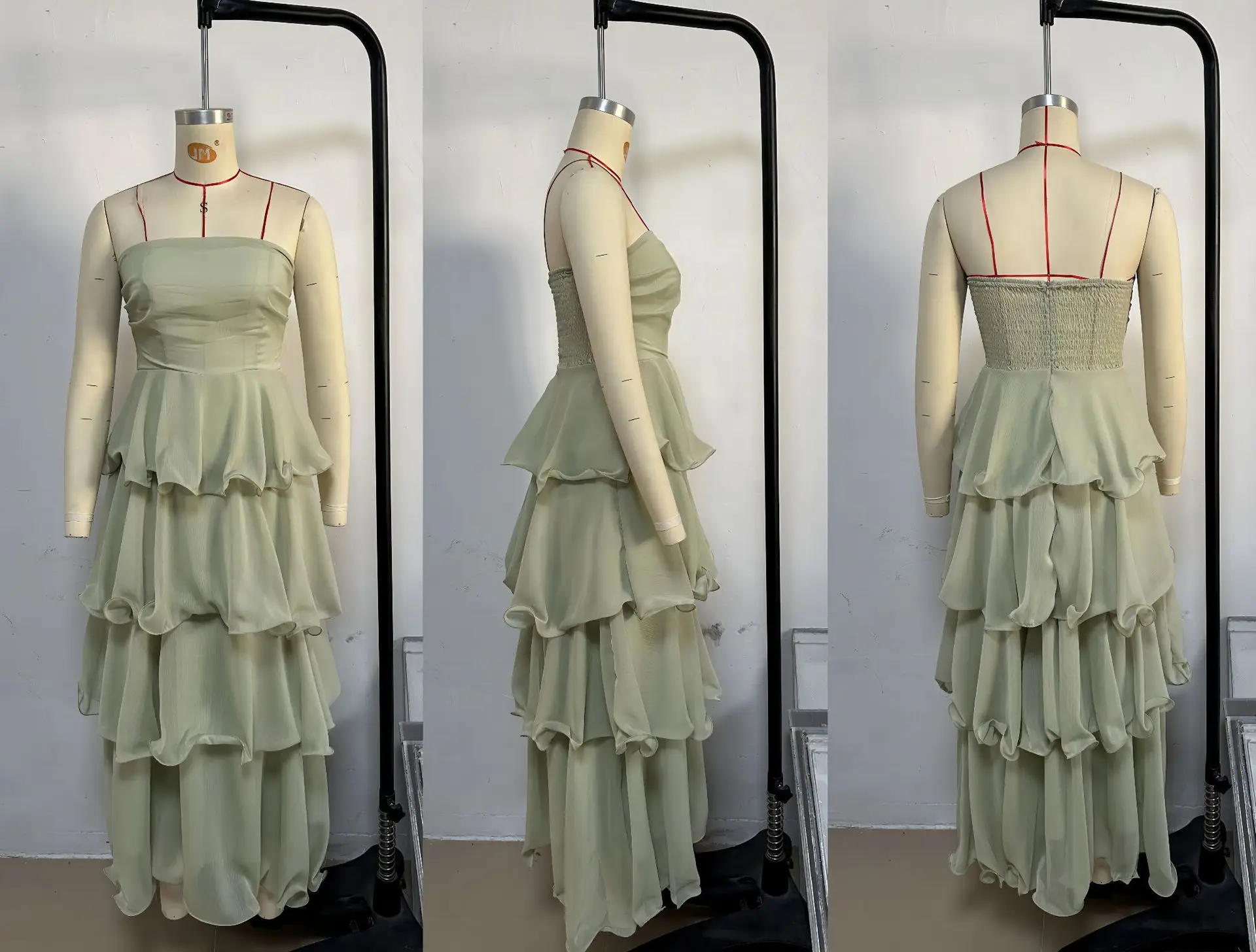 Vestido longo de verão em camadas sem alças de cor sólida doce