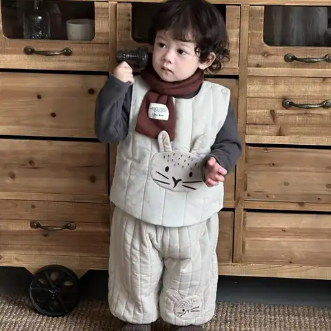 2025 Winter New Baby Sleeveless Clothes Set Boys Girls Cute Cartoon Vest + Pants 2pcs Suit Infant Plus Velvet Thick Warm Outfits