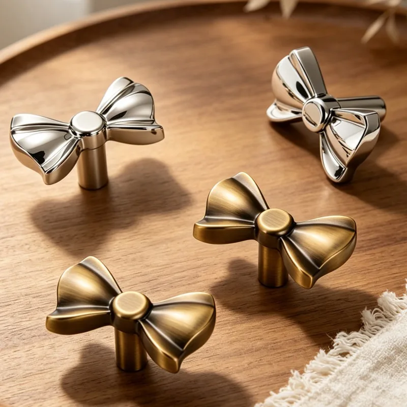 French Medieval Style Titanium Silver Bow Handle Clothes Cabinet Drawers Retro Simple American Style Cabinet Door Small Handle
