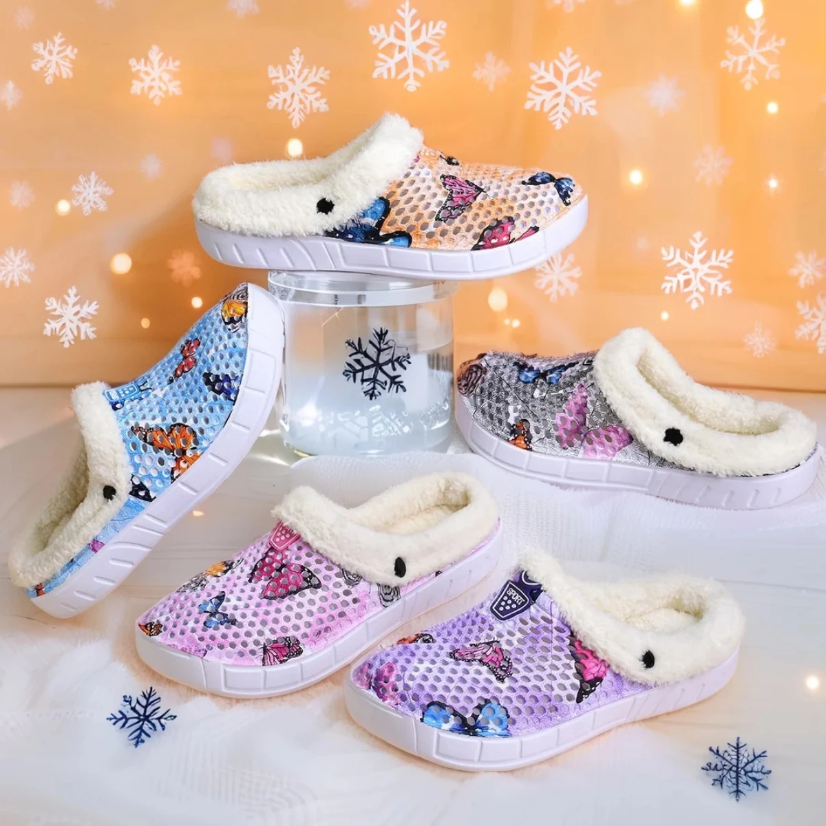 A Must-Have for Winter Fashion! Butterfly Print Fleece-Lined Slippers, Soft Plush That Effectively Locks in Heat, Dynamic Prints Brighten the Home Atmosphere, Comfort and Beauty Are Both on Point