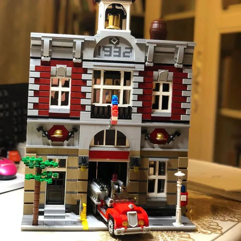 

2231 PCS Fire Brigade Model Building Blocks Bricks Children Sets Toys Birthday Christmas Gifts Compatible 10197 15004