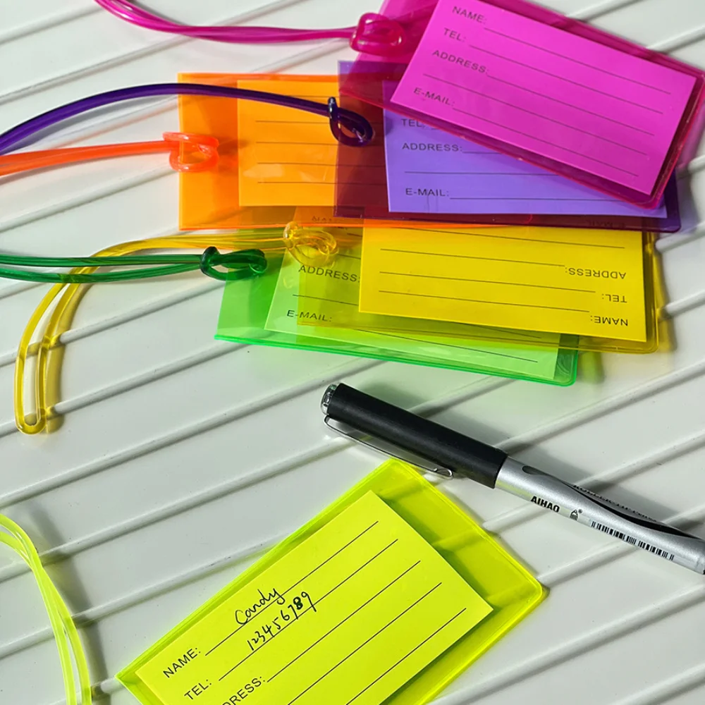 Étiquette de bagage fluorescente souple étiquettes de nom de bagage en PVC coloré accessoires de voyage carte d'embarquement étiquette de valise d'avion vacances