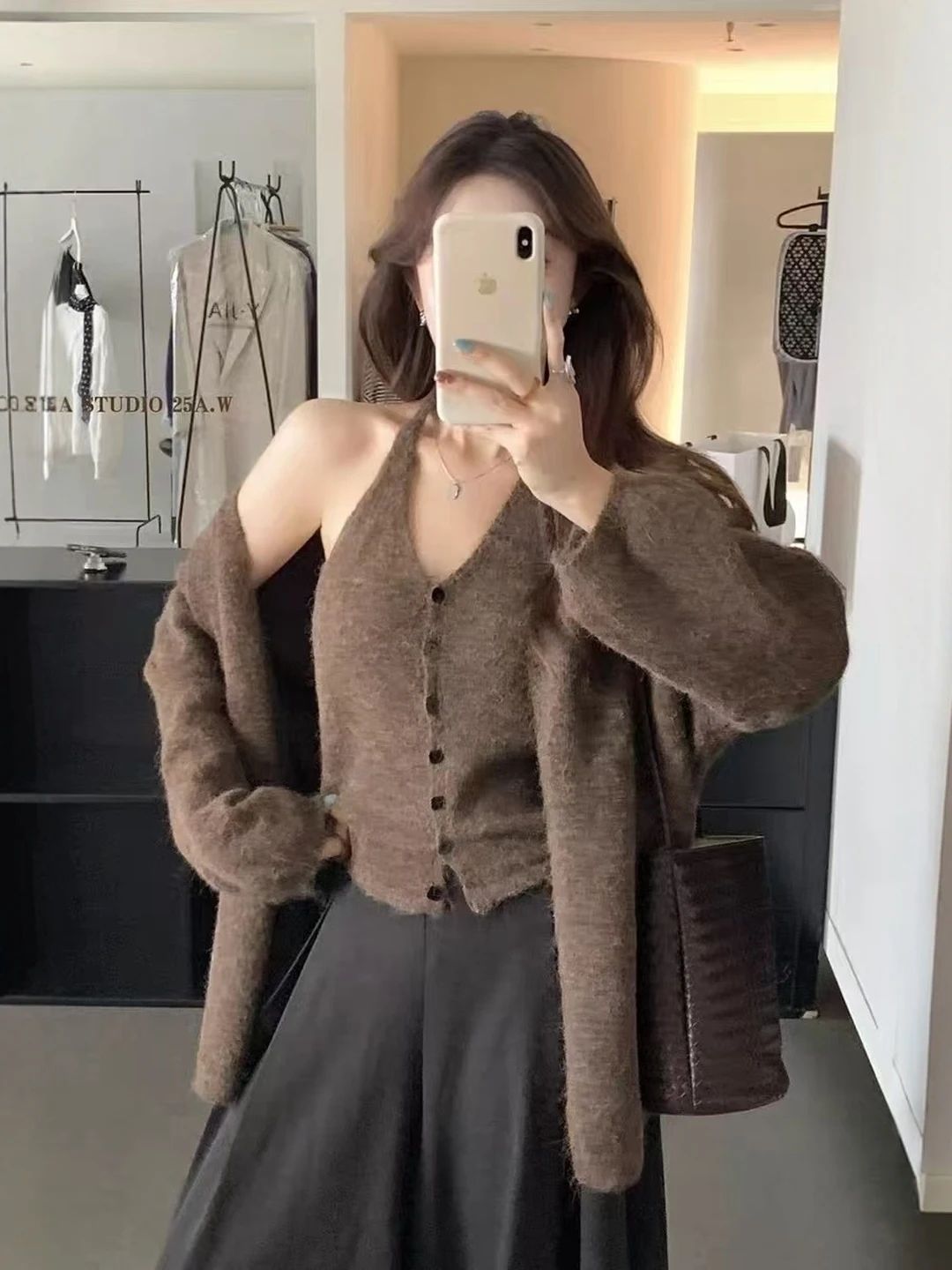 

Женский осенне-зимний мягкий свитер с v-образным вырезом, жилет на одной пуговице, подвесной комплект из двух предметов, свободный крой, теплый вязаный топ