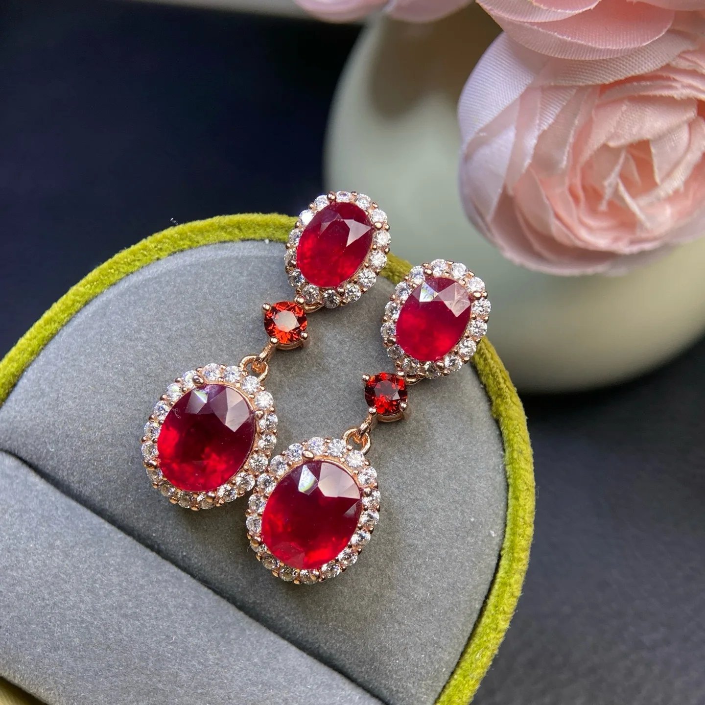 

Рубин ​ ​ Серьги из розового золота с серебряным покрытием S925, новые рубиновые ​ ​ серьги с бриллиантами и цветочными драгоценными камнями