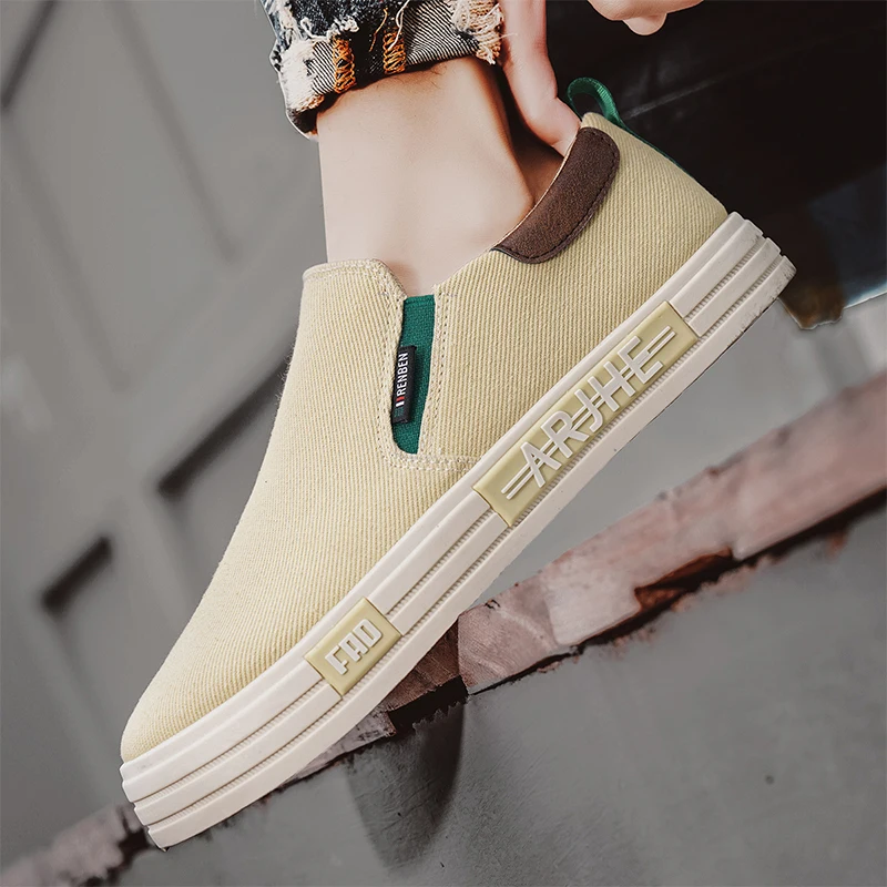 

Мужская повседневная обувь, облегающая легкая обувь на плоской подошве, модная и универсальная всесезонная повседневная прогулочная вулканизированная обувь