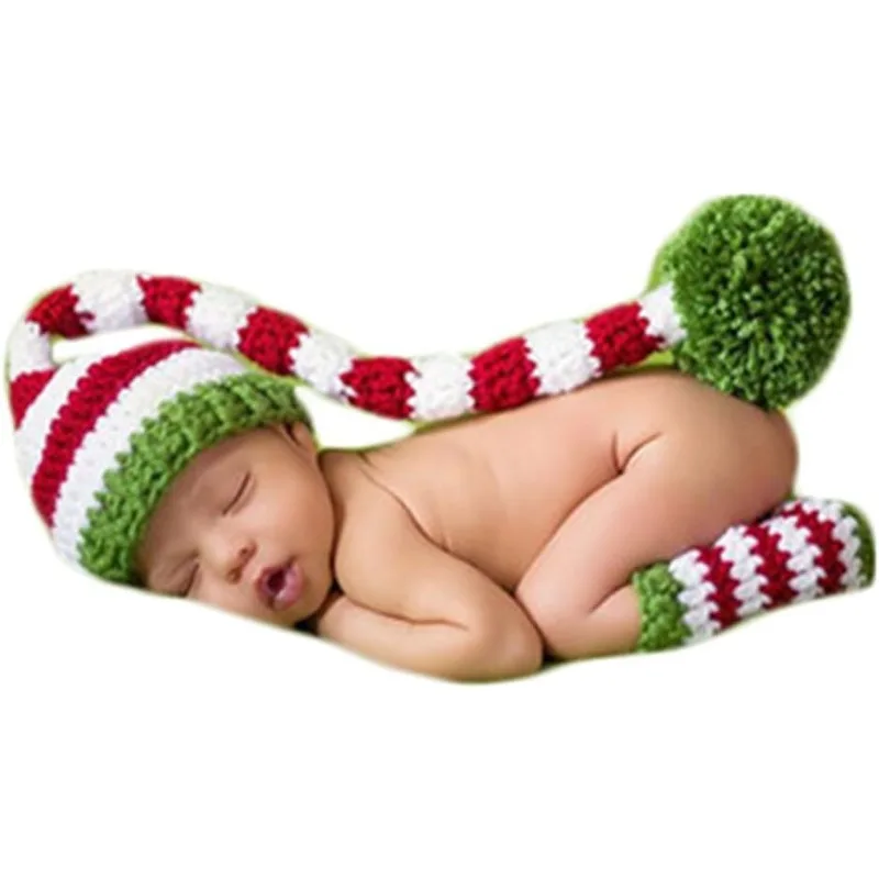 

Hand-Knitted Christmas Newborn Photoshoot Set - Santa Claus Style Costume with Matching Hat for Professional Studio Photography