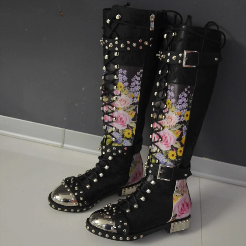 

Printed Rivet Lace-Up Belt Buckle knee high Boots Woman Winter 2026 Thick-Soled Chunky Heel Metal Round-Toe Knight Boots Fashion