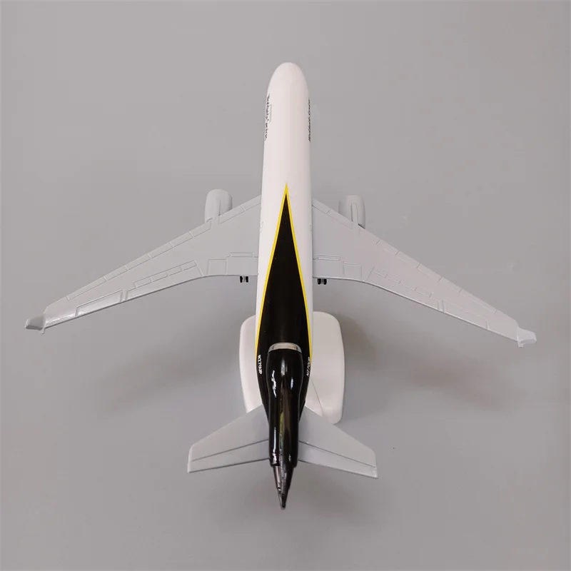 NEW 20cm Alloy Metal Air UPS Airlines MD MD-11 Diecast Airplane Model Plane Model Aircraft With Wheels Landing Gears Aeroplane