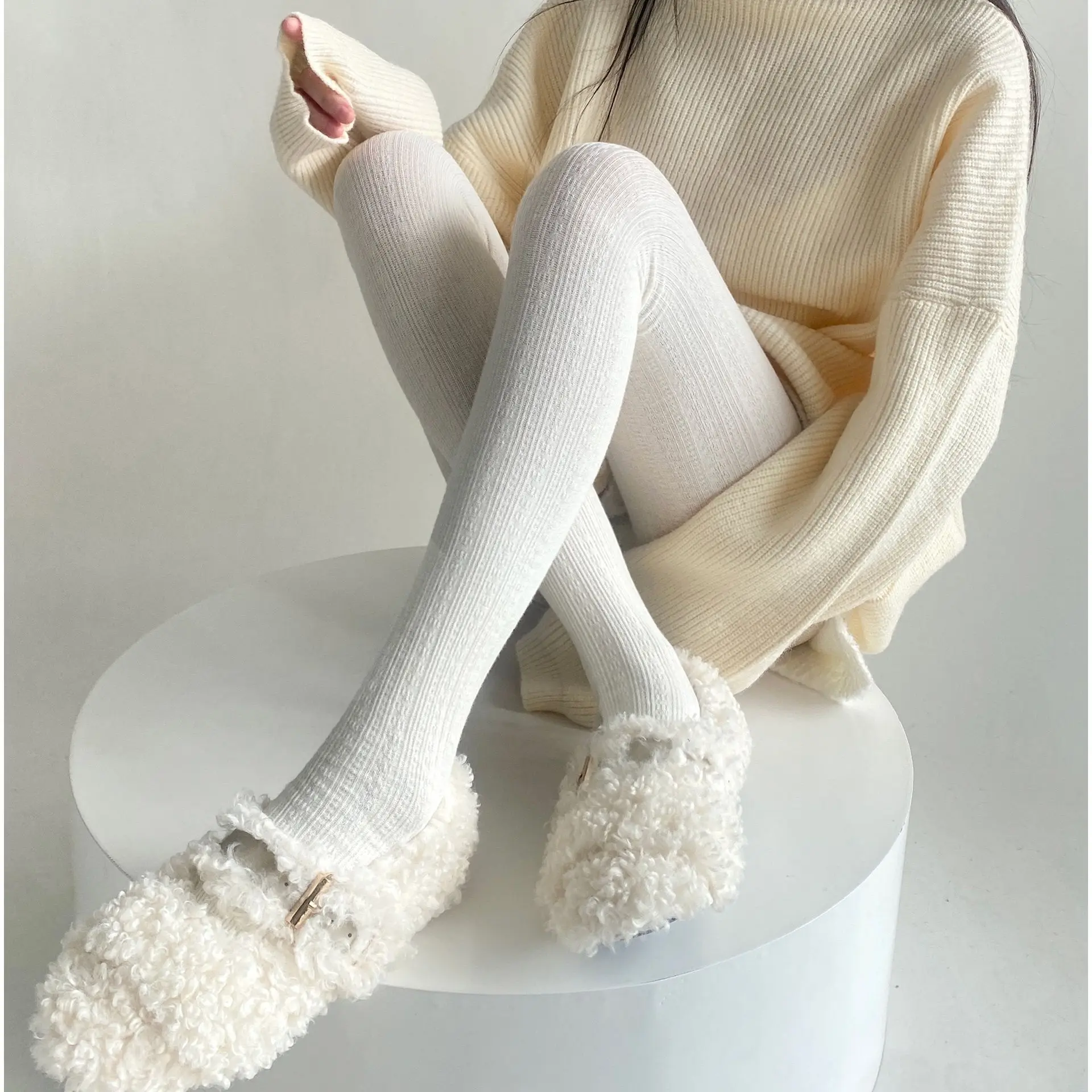 طماق المرأة امتصاص العرق مائل غير المتماثلة الصلبة بعقب رفع ضغط واسعة أرجل أنيقة التهوية بورجوندي بوهو مثير