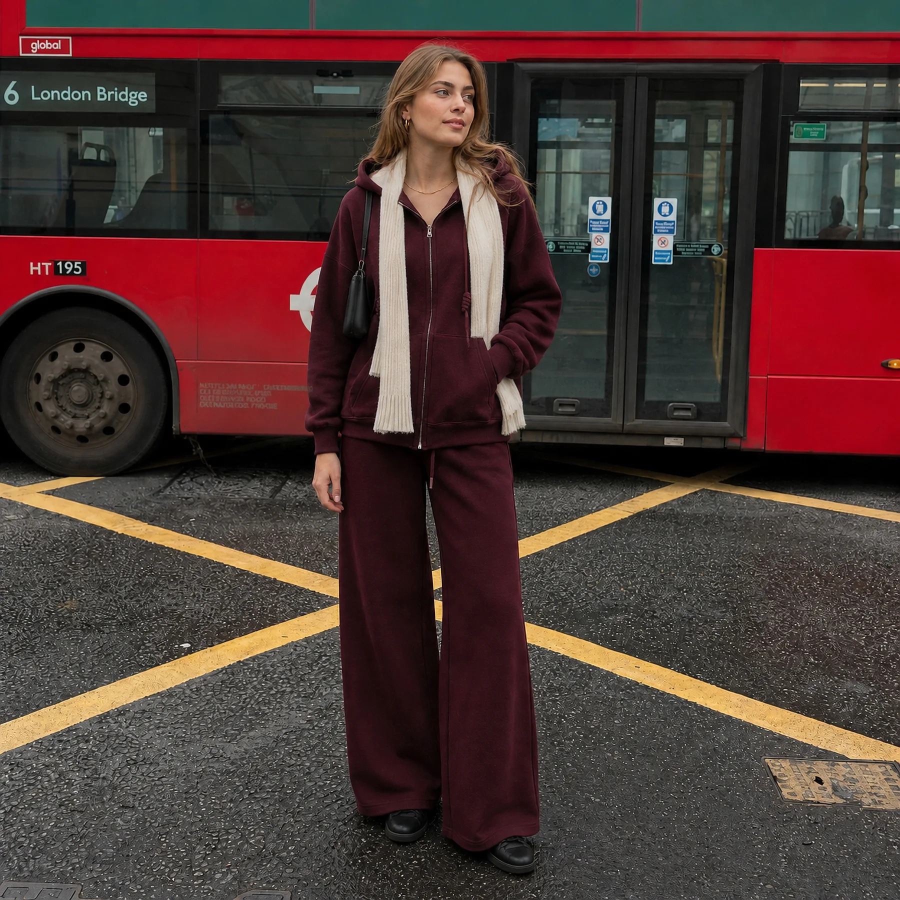 Winter Clothing For Women - ملابس نسائية، طقم رياضي مكون من