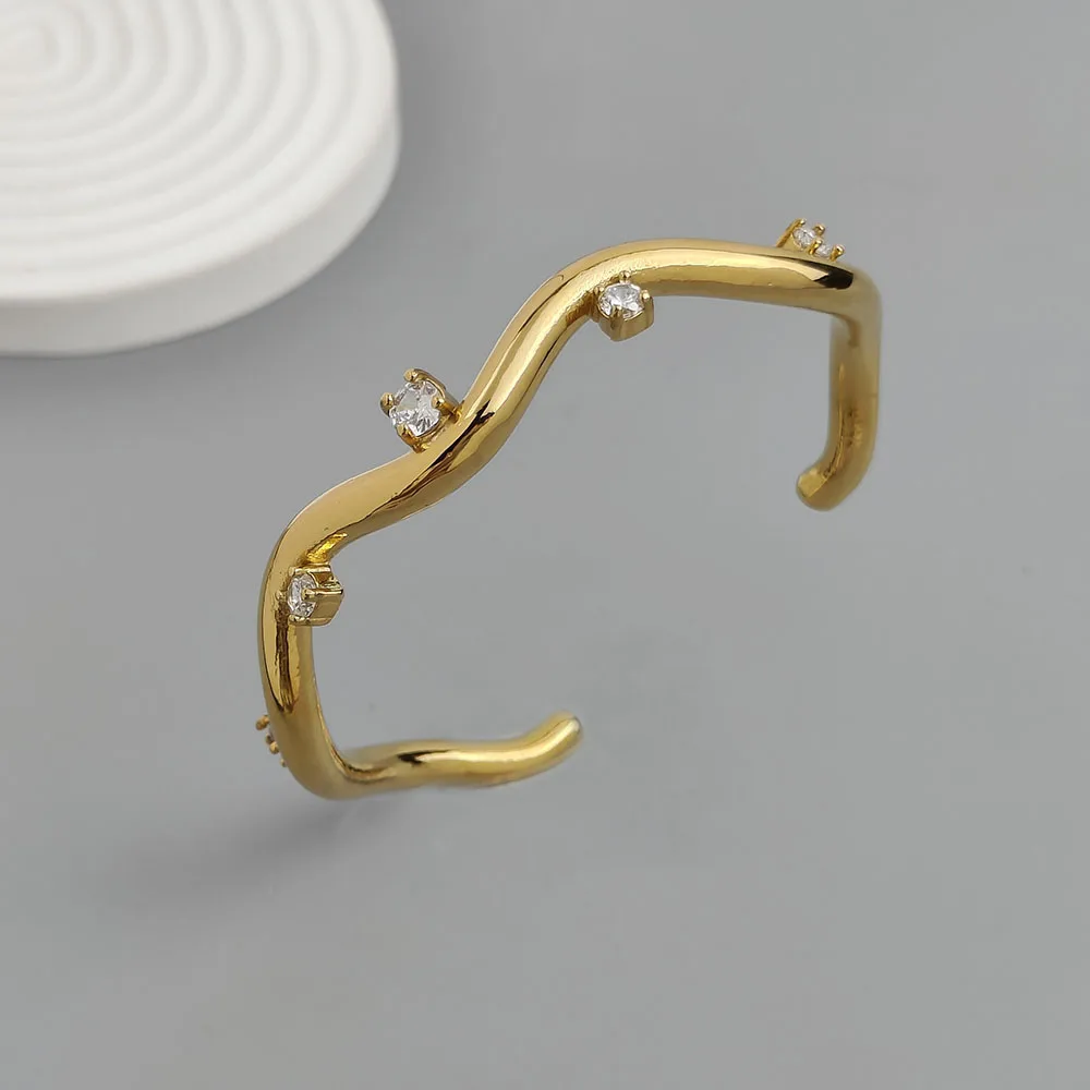 

Original irregular zircon gold-plated stainless steel women's bracelet, waterproof and rust-free, couple bracelet